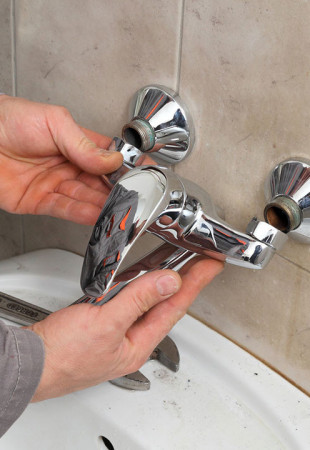 установка смесителя