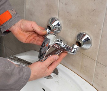 установка смесителя